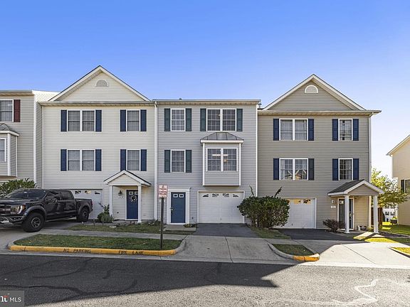 3rd image of 121 Lighthouse Ln