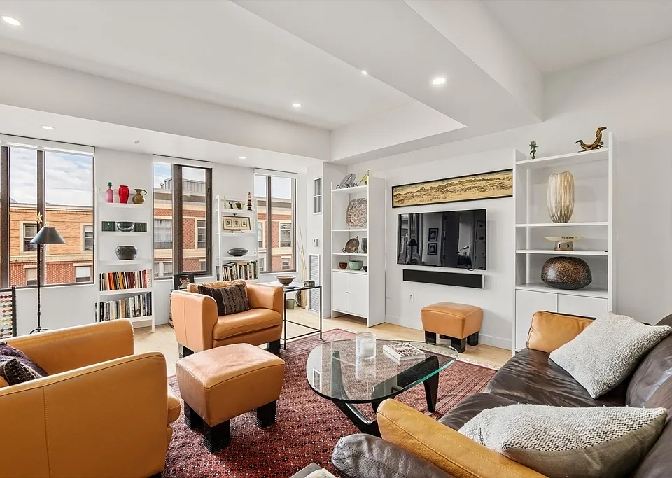 377 W Broadway #3