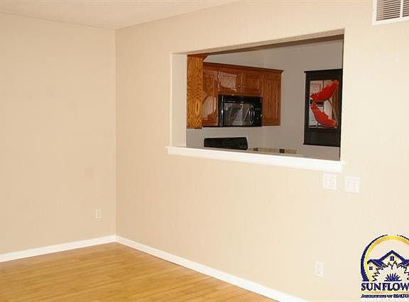 5th image of 3611 Gunnison Dr