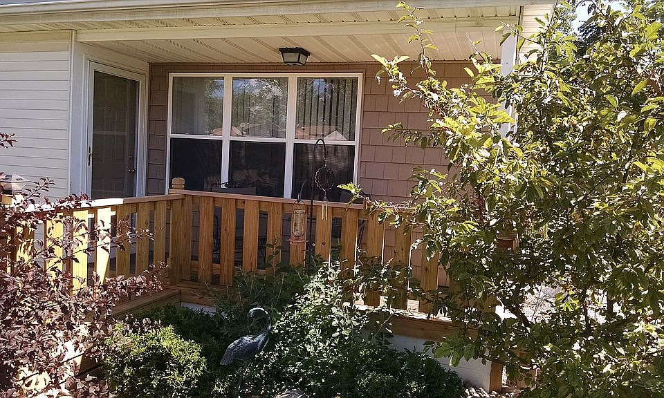 2nd image of 5725 Piper Ave