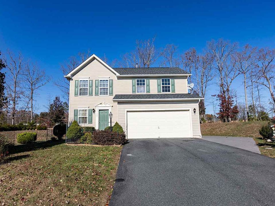 1st image of 107 Justin Dr