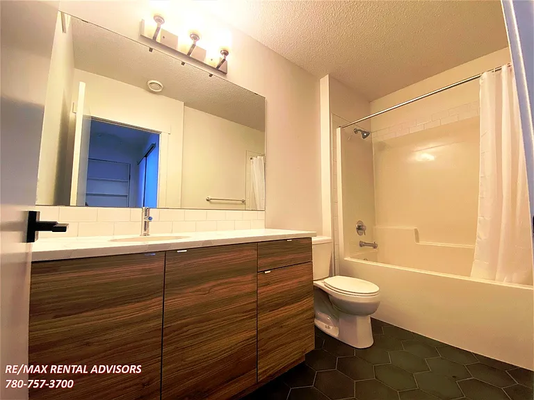 446 Allard Blvd SW #72 — Photo 11