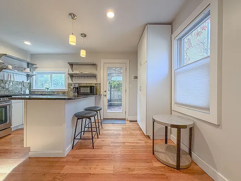 20 Tate St #1 — Photo 9