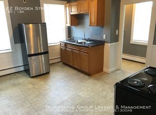 22 Boyden St APT 2L, Woonsocket, RI 02895