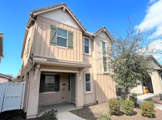 2241 S Agnes Ln, Gilbert, AZ 85295