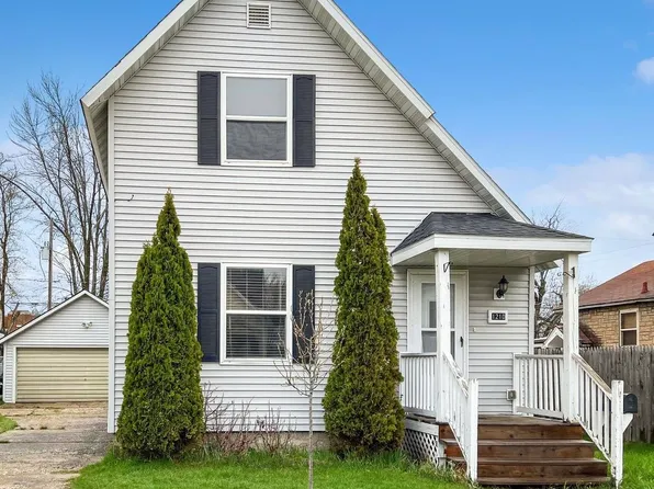 1210 Logan Ave, Marinette, WI 54143