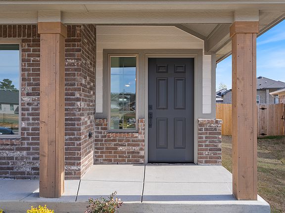 London - Canvas Collection Craftsman Elevation B