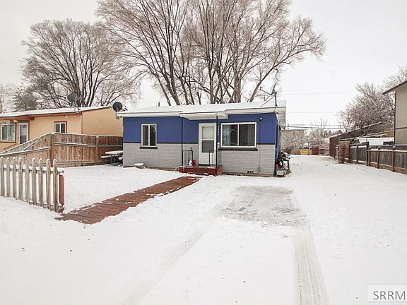2nd image of 1427 Canyon Ave