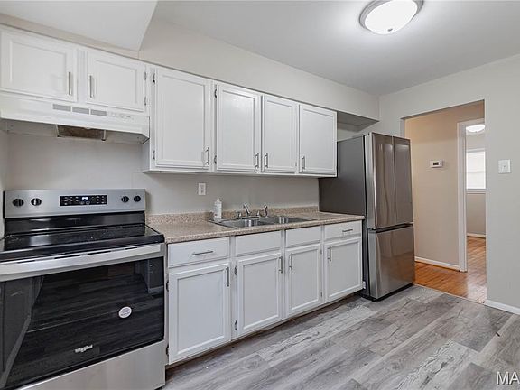 4th image of 337 Lancashire Rd
