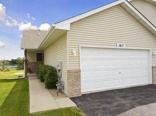 1817 Lakeridge Way, Waconia, MN 55387