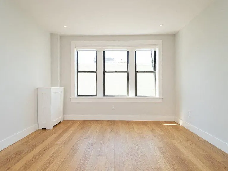 4, 8, 12 Elko Street — Photo 10