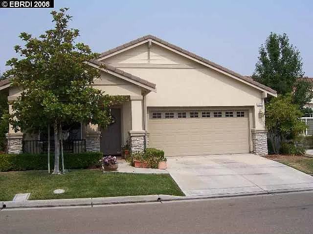 777 Centennial Pl photo 1
