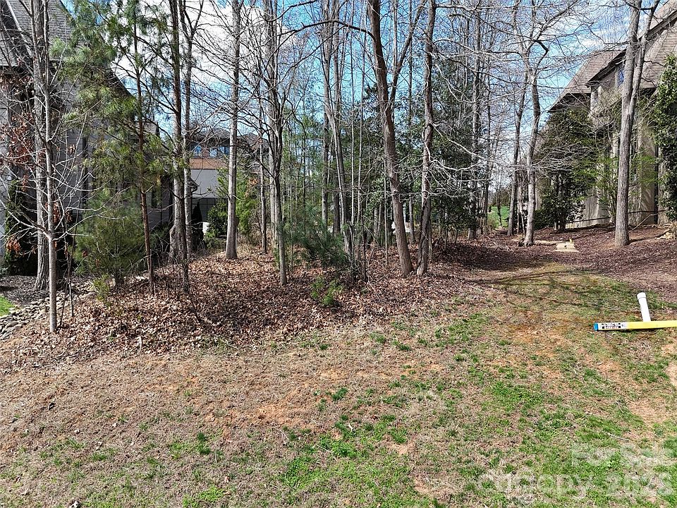 1st image of 16 Mountain Orchid Way #85