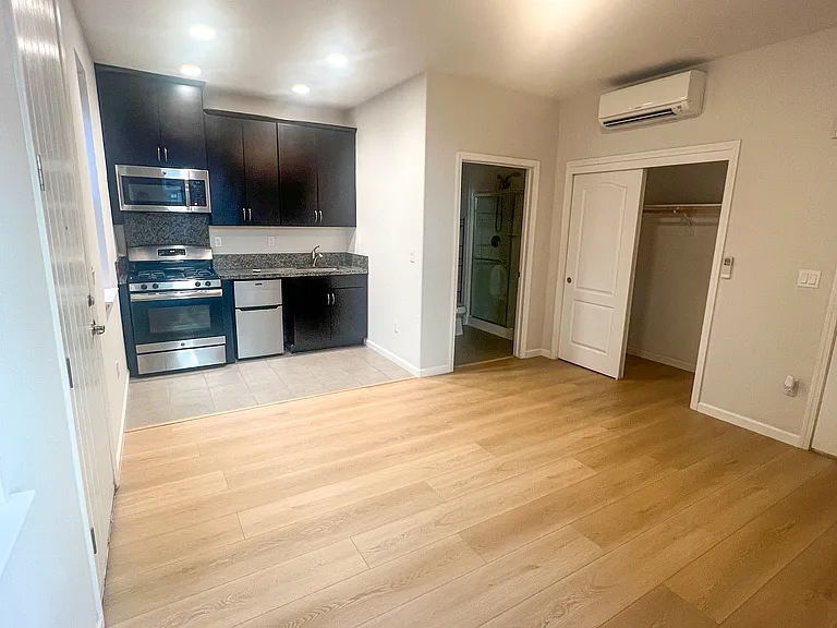2727 Terni Ct #8A — Photo 14