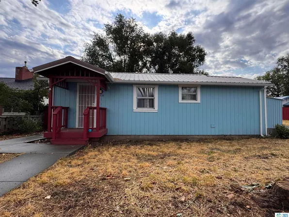 151 S Fairfield Ave, Susanville, CA 96130