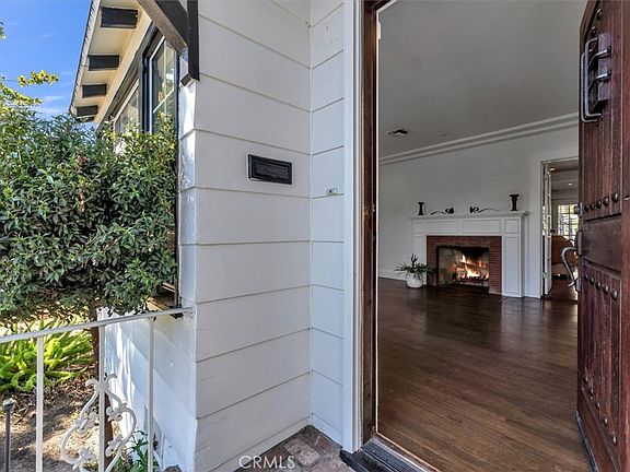 4th image of 5531 Carpenter Ave