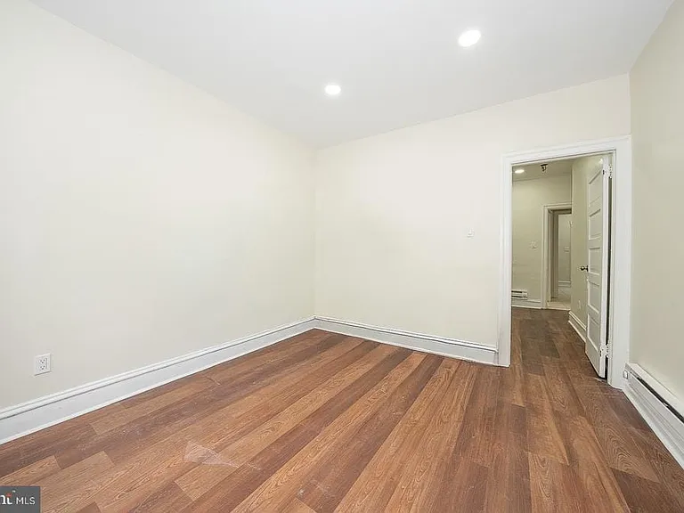 22 Ardmore Ave #2 — Photo 6