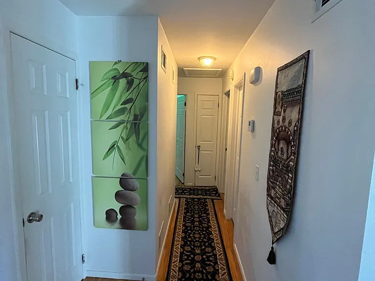 66 Cornelia St #2A — Photo 6