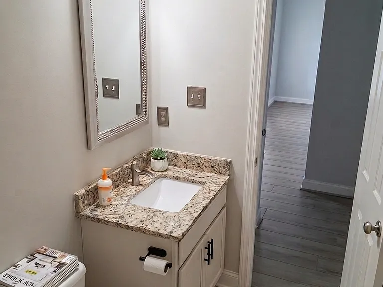 306 United Rd — Photo 16