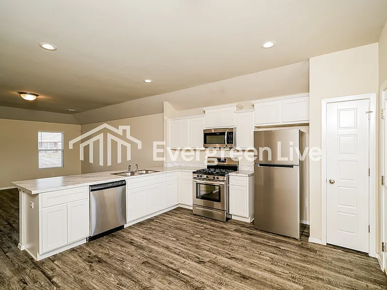 14227 N 74th East Ave — Photo 6