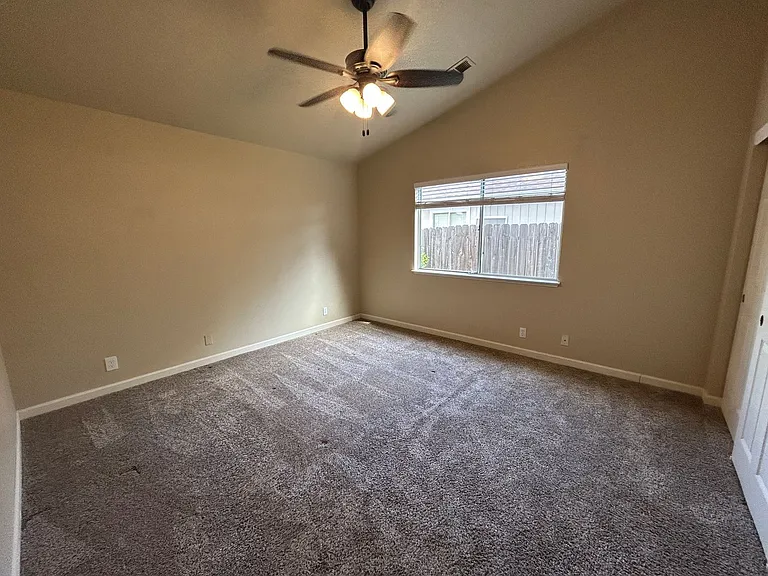 2924 Merle Ave — Photo 16