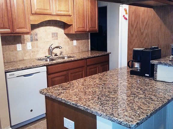 2013 granite countertops