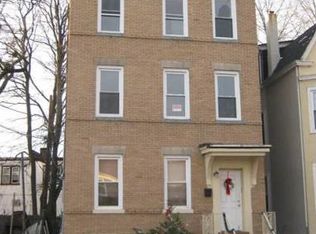 9 Ellington St, East Orange, NJ