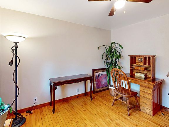 5th image of 15334 W 143rd St