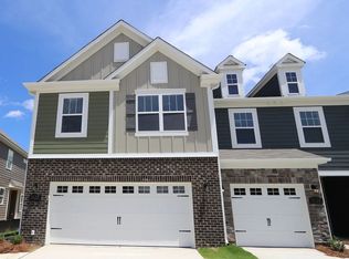 3172 Lilac Grove Dr, Charlotte, NC 28269