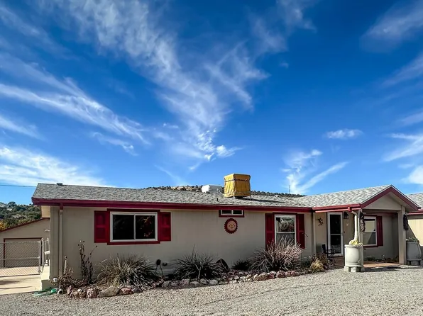 27 Oakwood Ave, Silver City, NM 88061