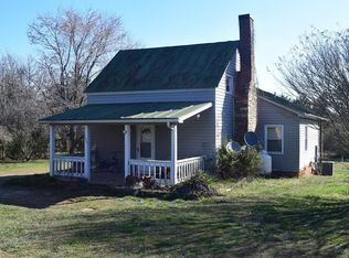 180 Long Branch Ct, Gretna, VA 24557