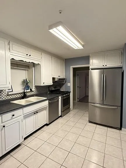 542 Longfellow Blvd #4 — Photo 8