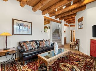 609 Pinon Dr APT B, Santa Fe, NM 87501