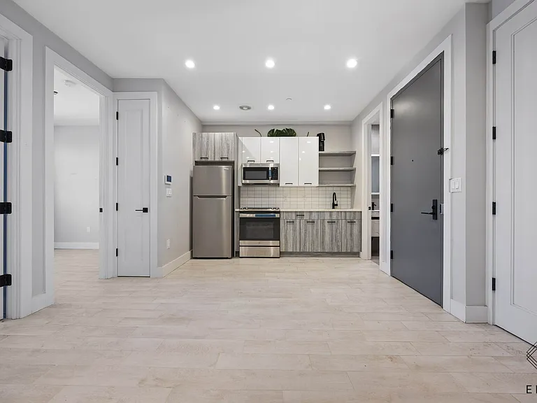 1757 Brooklyn Ave #2A — Photo 1