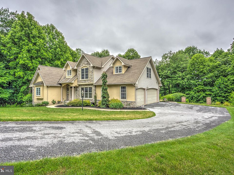 208 Iron Valley Dr, Lebanon, PA 17042 Zillow