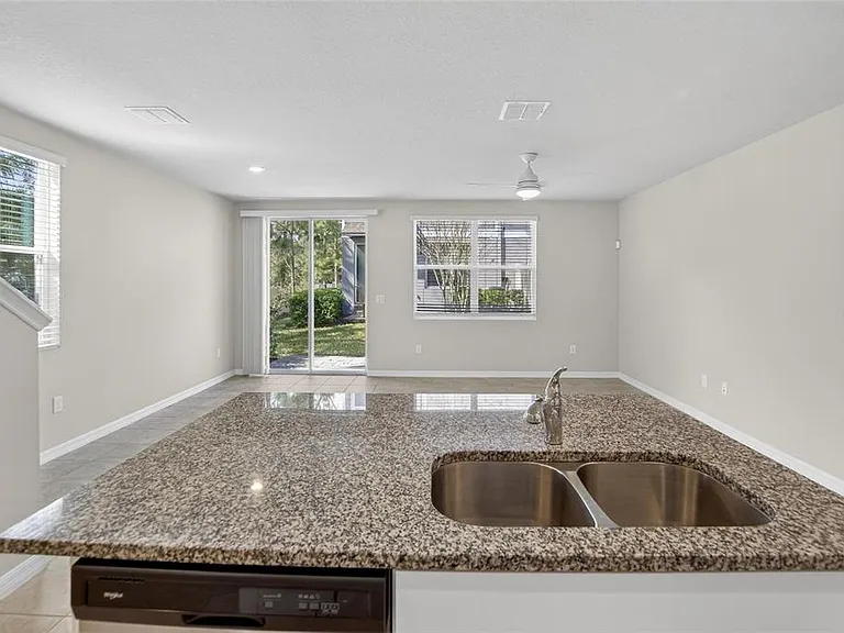 2710 Scarlet Bay Pl — Photo 30