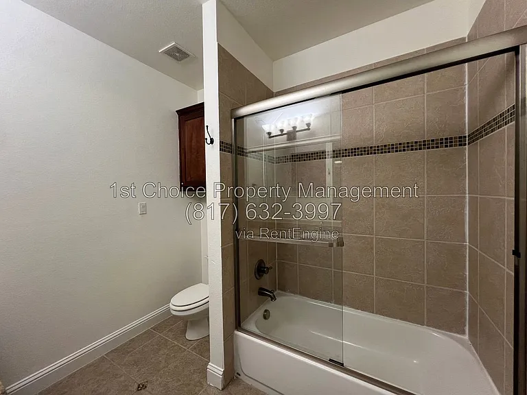 4730 Birchman Ave — Photo 35