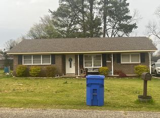 957 Gillespie St, Prattville, AL 36066