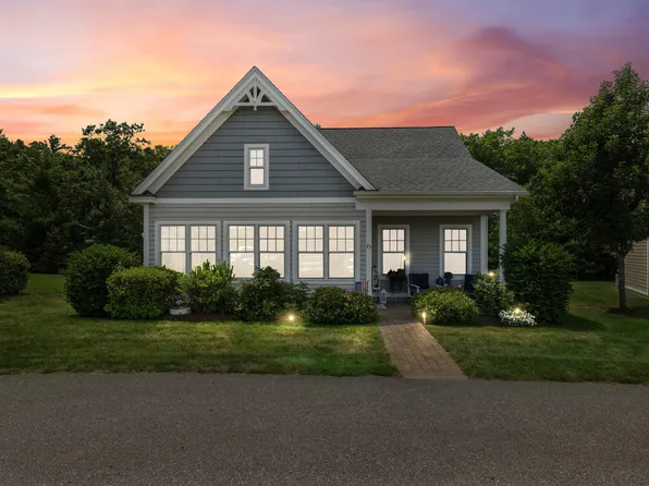 23 Adams Lane #4, Arundel, ME 04046