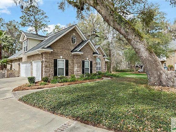 2nd image of 340 Shadow Moss Cir