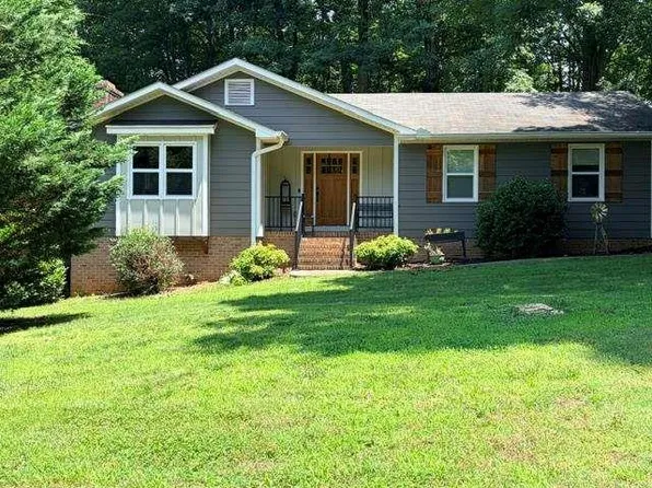 612 Valley Run Dr, Bremen, GA 30110