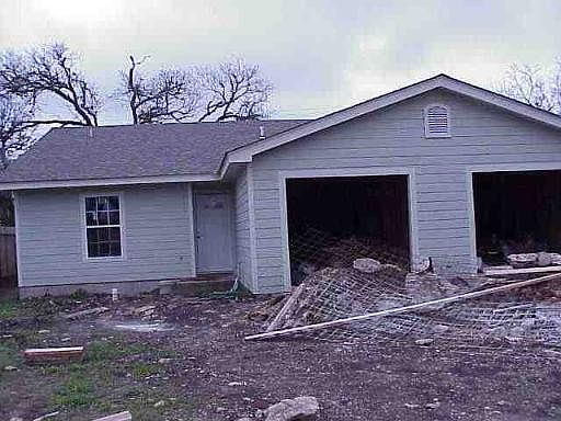 2nd image of 141-143 OAK GROVE
