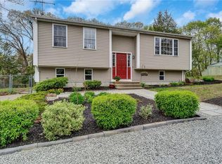 23 A St, Cumberland, RI 02864
