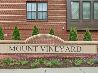 3982 Norton Pl, Fairfax, VA 22030