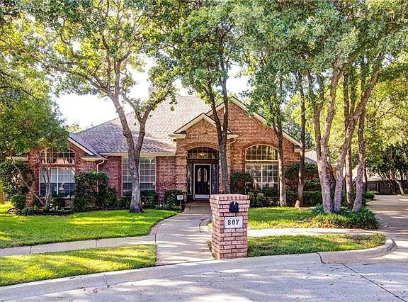 2nd image of 807 Tall Pine Ct