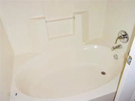 535 Abbotts Hill Ln — Photo 3