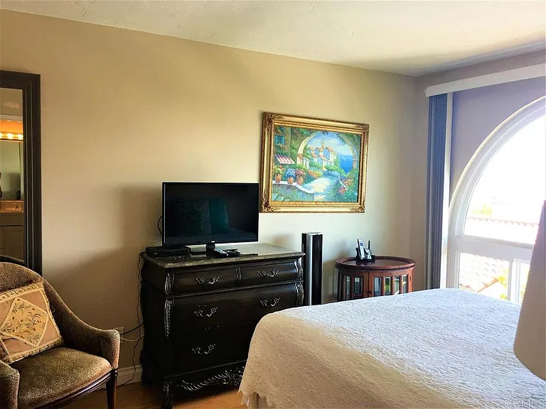 6677 Paseo Del Norte — Photo 14