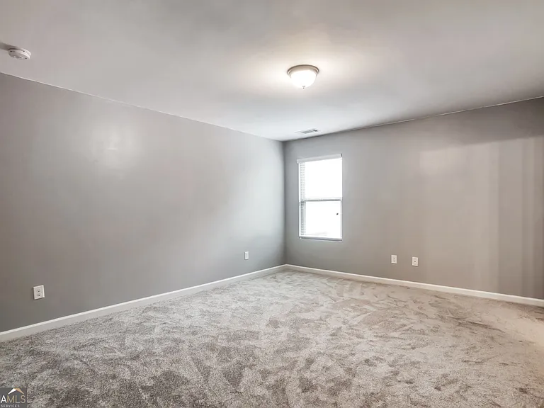 4098 Clay Ct SE — Photo 10