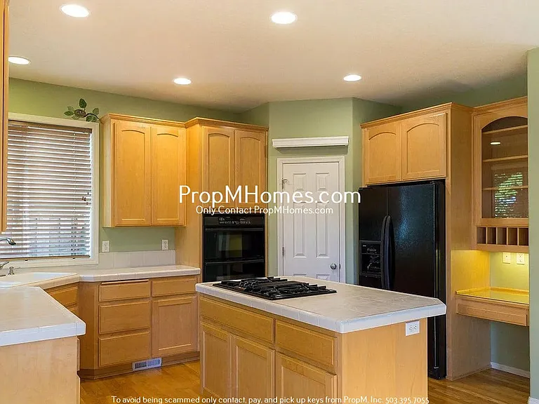 17253 SW Carlson St — Photo 8