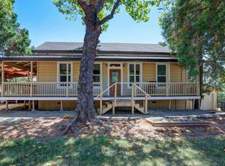 9600 Crater Hill Rd, Auburn, CA 95603